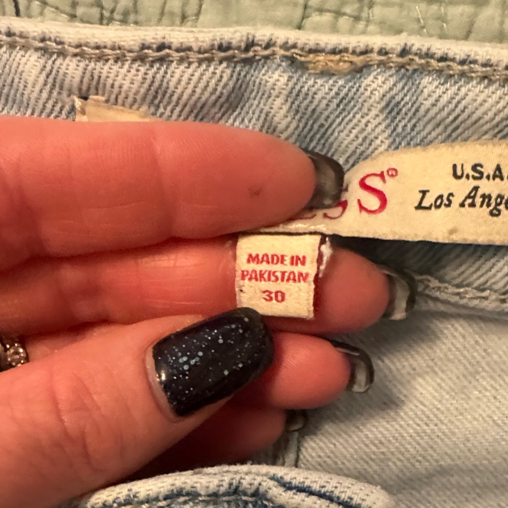 Guess High Rise Light Blue Ripped Jeans - Picture 4 of 4